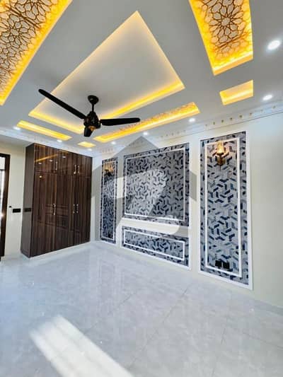 5 Marla Modern Brand New House For Sale