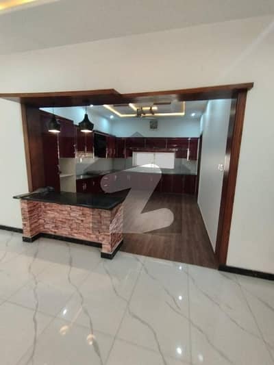 ڈی ایچ اے ڈیفینس فیز 1 ڈی ایچ اے ڈیفینس,اسلام آباد میں 8 کمروں کا 1 کنال مکان 7.8 کروڑ میں برائے فروخت۔