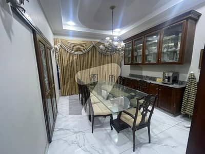 Model Town one kanal house 5 bedrooms for sale