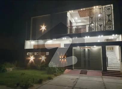 گلشنِ معمار - سیکٹر آر گلشنِ معمار,گداپ ٹاؤن,کراچی میں 6 کمروں کا 10 مرلہ مکان 4.0 کروڑ میں برائے فروخت۔