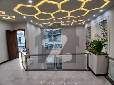 7 Marla Beautiful House For Sale in Eden Valley Canal Road