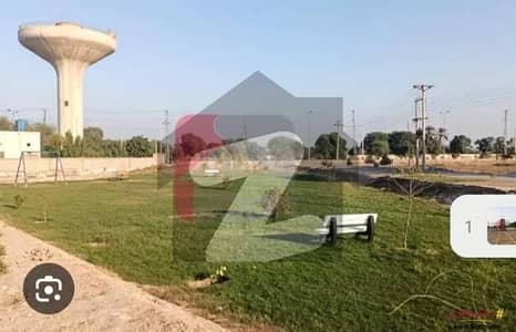 پی جی ایس ایچ ایف سیکٹر ڈی پی جی ایس ایح ایف,ملتان میں 5 مرلہ رہائشی پلاٹ 25.0 لاکھ میں برائے فروخت۔