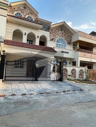 10 Marla Brandnew classical house for sale in G-13 Islamabad