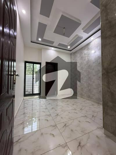 الکبیر ٹاؤن - فیز 2 الکبیر ٹاؤن,رائیونڈ روڈ,لاہور میں 1 کمرے کا 1 مرلہ فلیٹ 40.0 لاکھ میں برائے فروخت۔