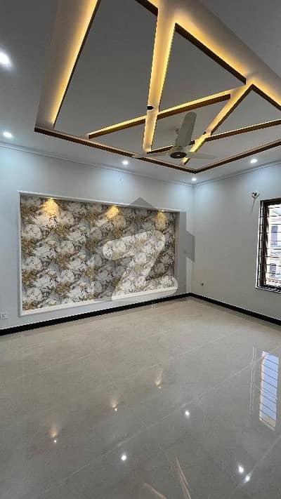 جی ۔ 13 اسلام آباد میں 3 کمروں کا 7 مرلہ بالائی پورشن 90.0 ہزار میں کرایہ پر دستیاب ہے۔