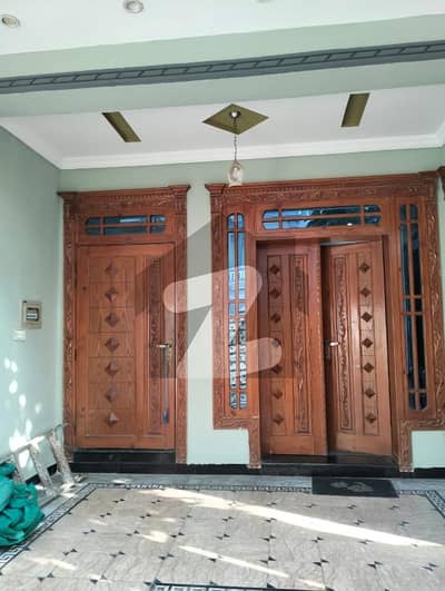 جی ۔ 13 اسلام آباد میں 4 کمروں کا 4 مرلہ مکان 3.45 کروڑ میں برائے فروخت۔