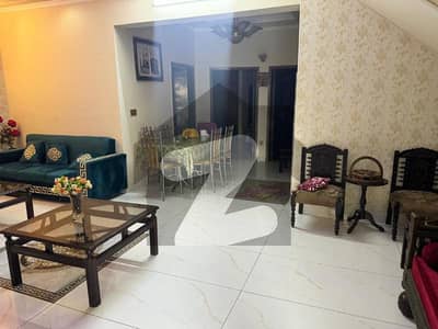 جوہر ٹاؤن فیز 2 - بلاک آر جوہر ٹاؤن فیز 2,جوہر ٹاؤن,لاہور میں 11 کمروں کا 12 مرلہ عمارت 7.0 لاکھ میں کرایہ پر دستیاب ہے۔