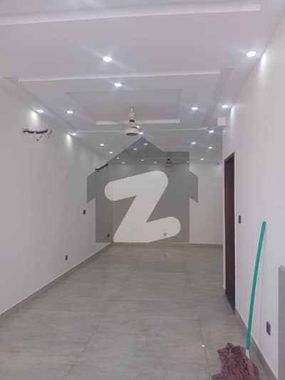 Prime Location Shop Available In Al Kabir Town Opposite Lake City