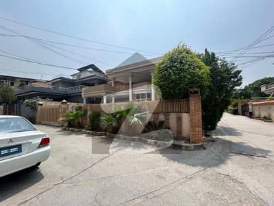 0NE KANAL HOUSE NEXT TO ORDNANCE MESS/ MCS