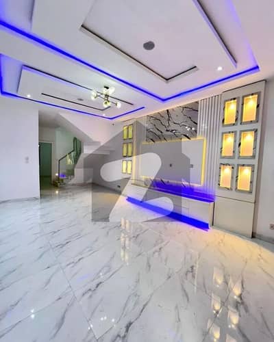 10 Marla Brand New House For Rent