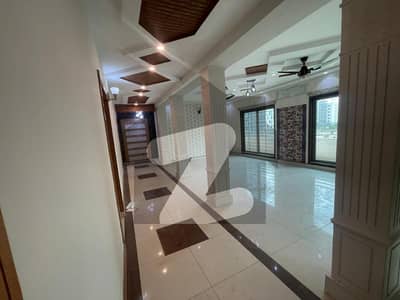 عسکری 11 عسکری,لاہور میں 3 کمروں کا 10 مرلہ فلیٹ 1.35 لاکھ میں کرایہ پر دستیاب ہے۔