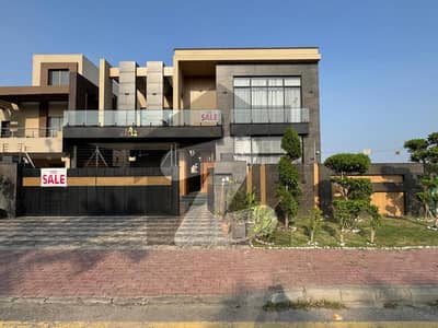 ULTRA LUXURY 1 KANALA HOUSE FOR SALE IN IRIS BLOCK SECTOR C BAHRIA TOWN LAHORE