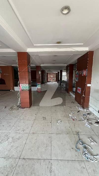 جی ۔ 10 اسلام آباد میں 14 مرلہ عمارت 8.5 لاکھ میں کرایہ پر دستیاب ہے۔