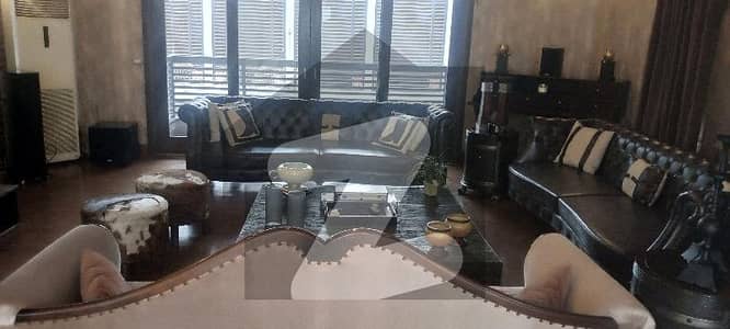 Luxury House for Sale DHA Phase 6 (Near Commercial Avenue) A beautifully maintained luxury residence located in one of the most prime and sought-after areas of DHA Phase 6, close to Commercial Avenue Luxury House for Sale DHA Phase 6 (Near Commercial Avenue) A beautifully maintained luxury residence located in one of the most prime and sought-after areas of DHA Phase 6, close to Commercial Avenue