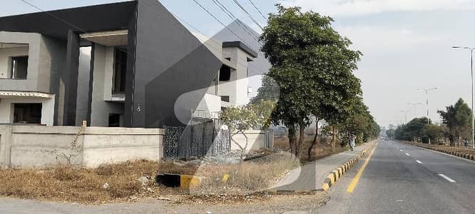 اے ڈبلیو ٹی ڈی ۔ 18,اسلام آباد میں 10 مرلہ رہائشی پلاٹ 50.0 لاکھ میں برائے فروخت۔