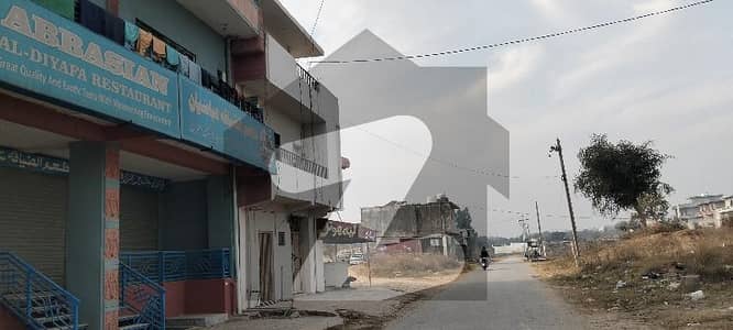 سی ۔ 18 اسلام آباد میں 10 مرلہ رہائشی پلاٹ 43.0 لاکھ میں برائے فروخت۔