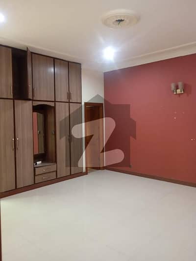 آئی ای پی انجینئرز ٹاؤن لاہور میں 2 کمروں کا 10 مرلہ زیریں پورشن 55.0 ہزار میں کرایہ پر دستیاب ہے۔ آئی ای پی انجینئرز ٹاؤن لاہور میں 2 کمروں کا 10 مرلہ زیریں پورشن 55.0 ہزار میں کرایہ پر دستیاب ہے۔