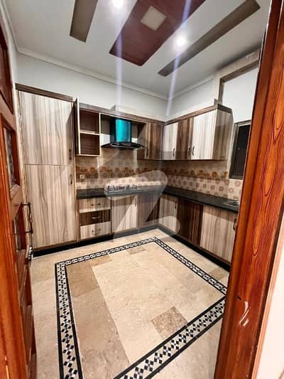 سی بی آر ٹاؤن فیز 1 - بلاک سی سی بی آر ٹاؤن فیز 1,سی بی آر ٹاؤن,اسلام آباد میں 2 کمروں کا 7 مرلہ بالائی پورشن 40.0 ہزار میں کرایہ پر دستیاب ہے۔