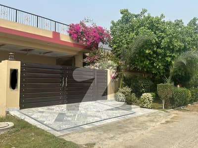 1 Kanal single story House Available For Sale In Chinar Bagh society Rawind Road Lahore
