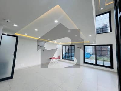 Office Of 8 Marla Is Available For Rent In Bahria Town - Sector C, Lahore