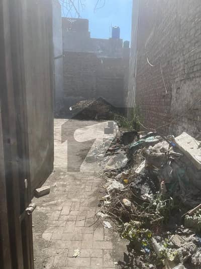 داروغے والا لاہور میں 6 مرلہ رہائشی پلاٹ 90.0 لاکھ میں برائے فروخت۔