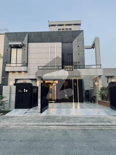 بحریہ آرچرڈ فیز 2 بحریہ آرچرڈ,لاہور میں 5 کمروں کا 10 مرلہ مکان 4.5 کروڑ میں برائے فروخت۔