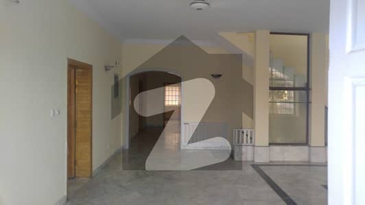 3 Bed Upper Portion Available For Rent In F11/1