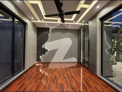 We are offering 2 bed apartment for sale in chembeli block bahria town