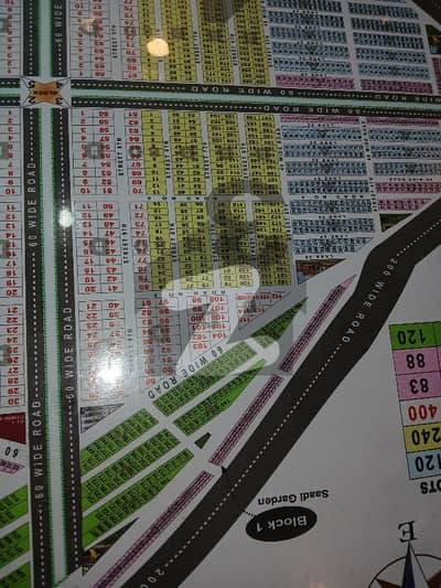 سعدی ٹاؤن - بلاک تین سعدی ٹاؤن,سکیم 33,کراچی میں 10 مرلہ رہائشی پلاٹ 1.8 کروڑ میں برائے فروخت۔