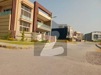 8 Marla Solid Land Possession-able Plot For Sale In L Block Phase 8