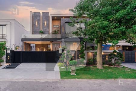 ڈی ایچ اے فیز 6 ڈیفنس (ڈی ایچ اے),لاہور میں 5 کمروں کا 1 کنال مکان 8.1 کروڑ میں برائے فروخت۔