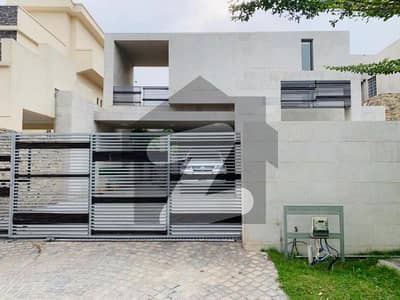 House for rent in f8