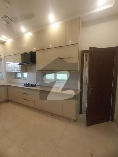 10 Marla house available for rent. bahria enclave Islamabad.