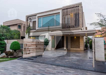 ڈی ایچ اے فیز 3 ڈیفنس (ڈی ایچ اے),لاہور میں 5 کمروں کا 1 کنال مکان 6.5 کروڑ میں برائے فروخت۔