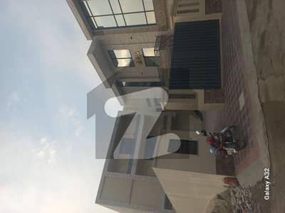 گجّومتہ لاہور میں 5 کنال فیکٹری 29.0 کروڑ میں برائے فروخت۔