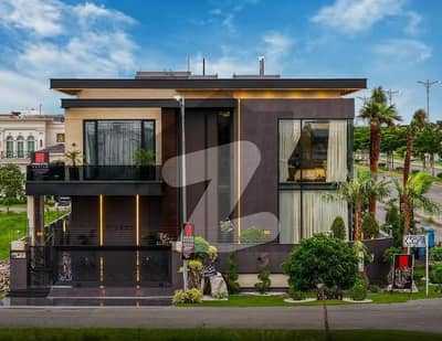 KANAL FULL FURNISEH EYE CATCHING SUPERB LUXURY BUNGALOW FOR SALE