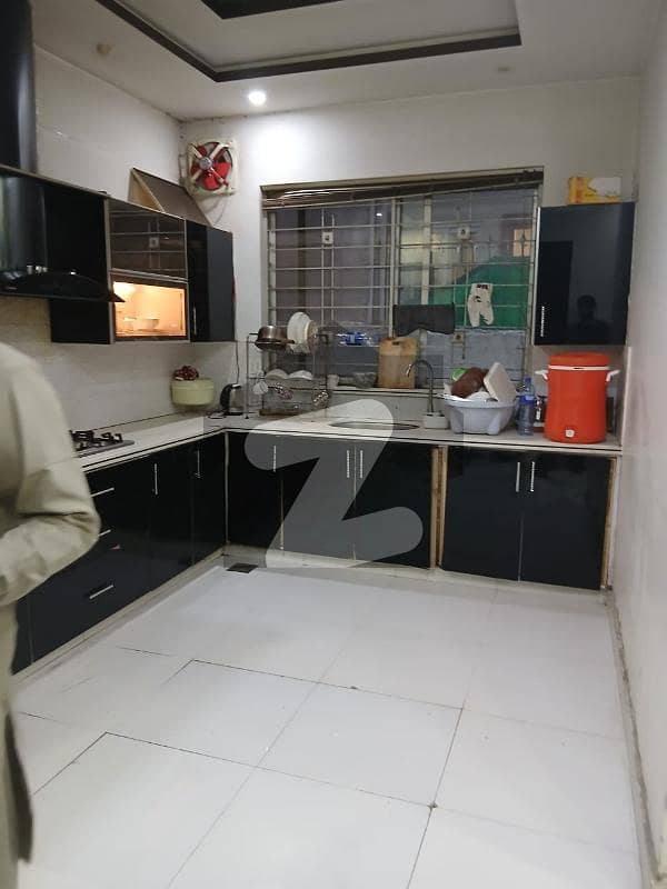 واپڈا ٹاؤن فیز 1 واپڈا ٹاؤن,لاہور میں 3 کمروں کا 1 کنال بالائی پورشن 80.0 ہزار میں کرایہ پر دستیاب ہے۔ واپڈا ٹاؤن فیز 1 واپڈا ٹاؤن,لاہور میں 3 کمروں کا 1 کنال بالائی پورشن 80.0 ہزار میں کرایہ پر دستیاب ہے۔