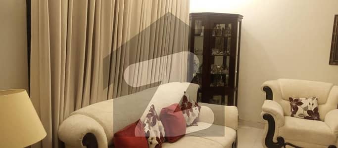 بحریہ ٹاؤن فیز 3 - ایگزیکیٹو لاجز بحریہ ٹاؤن فیز 3,بحریہ ٹاؤن راولپنڈی,راولپنڈی میں 5 کمروں کا 19 مرلہ مکان 8.5 کروڑ میں برائے فروخت۔ بحریہ ٹاؤن فیز 3 - ایگزیکیٹو لاجز بحریہ ٹاؤن فیز 3,بحریہ ٹاؤن راولپنڈی,راولپنڈی میں 5 کمروں کا 19 مرلہ مکان 8.5 کروڑ میں برائے فروخت۔