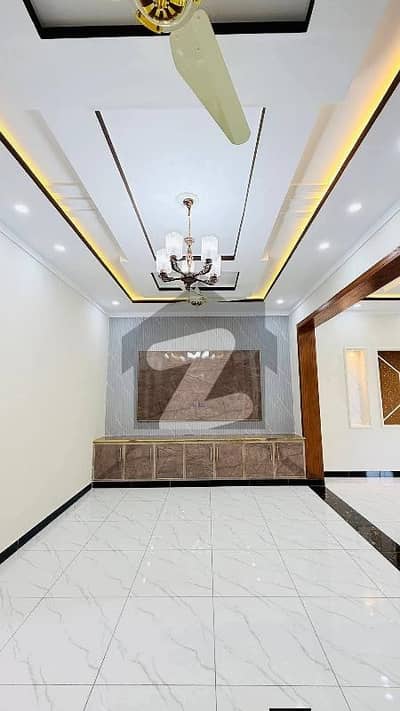 جی ۔ 13 اسلام آباد میں 3 کمروں کا 10 مرلہ زیریں پورشن 1.15 لاکھ میں کرایہ پر دستیاب ہے۔