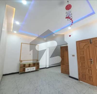 کینال بینک ہاؤسنگ سکیم لاہور میں 3 کمروں کا 4 مرلہ مکان 1.65 کروڑ میں برائے فروخت۔