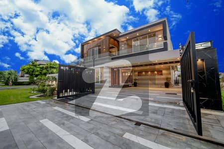 ڈی ایچ اے فیز 6 ڈیفنس (ڈی ایچ اے),لاہور میں 5 کمروں کا 1 کنال مکان 8.3 کروڑ میں برائے فروخت۔