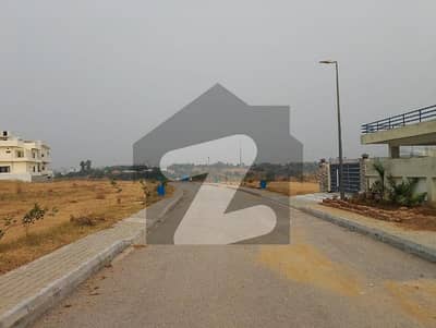 10 Marla plot for sale