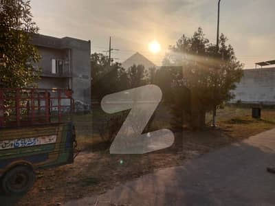 ٹی آئی پی ہاؤسنگ سوسائٹی ۔ فیز2 ٹی آئی پی ہاؤسنگ سوسائٹی,لاہور میں 9 مرلہ رہائشی پلاٹ 86.0 لاکھ میں برائے فروخت۔