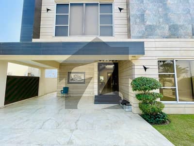 ڈی ایچ اے فیز 6 ڈیفنس (ڈی ایچ اے),لاہور میں 5 کمروں کا 1 کنال مکان 3.25 لاکھ میں کرایہ پر دستیاب ہے۔ ڈی ایچ اے فیز 6 ڈیفنس (ڈی ایچ اے),لاہور میں 5 کمروں کا 1 کنال مکان 3.25 لاکھ میں کرایہ پر دستیاب ہے۔