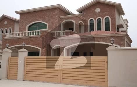 Most ideal and prime location of Askari-3. Most nearby masjid park, and main gate. Green meter sirplus units.