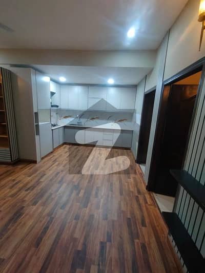 Apartment For Rent 2 bed dd 2nd Floor With Lift Bungalow Facing West open