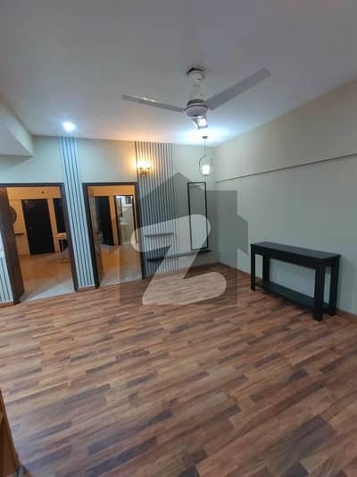 Apartment For Rent 2 bed dd 2nd Floor With Lift Bungalow Facing West open