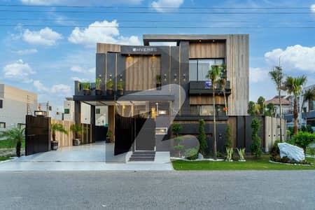 ڈی ایچ اے فیز 4 - بلاک ڈبل سی فیز 4,ڈیفنس (ڈی ایچ اے),لاہور میں 6 کمروں کا 1 کنال مکان 16.95 کروڑ میں برائے فروخت۔