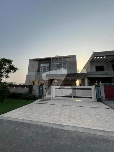 For Sale 1000 Sq. Yards Luxury Villa Precinct 7, Bahria Town Karachi