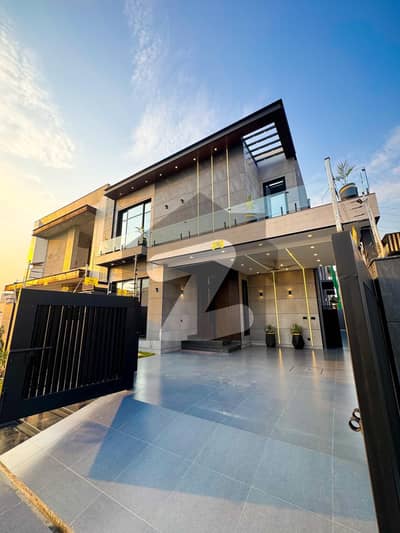 8 Marla Most Beautiful House Available For Sale in DHA 9 TOWN